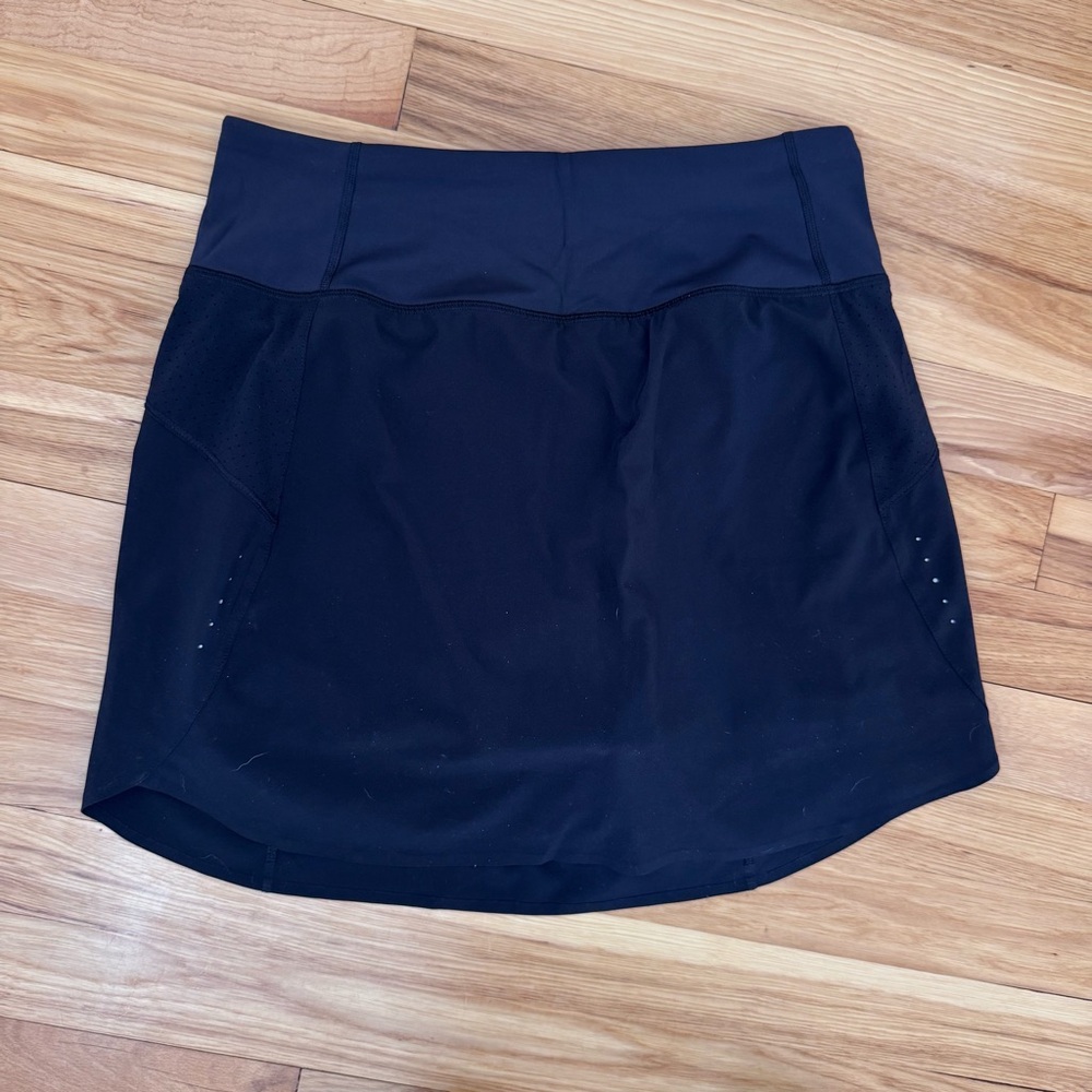 Athleta run with it 16” skort size small in black | golf skirt, athletic skirt